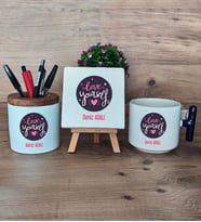 Love Your Self Hediye Sepeti Kupa Bardak T Kulplu, Kalemlik ve Dekoratif Taş Arkadaşa Hediye, Anneye Hediye (Model 2)