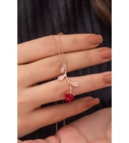 925 Ayar Rose Kırmızı Gül Kolye Kadın Gümüş Kolye