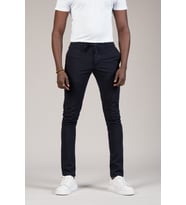 Slimfit Dokulu Dar Paça Beli Lastikli Ve İplikli Yazlık Jogger Pantolon