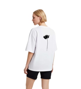 Kadın Oversize Tişört Minimalist Çiçek Deseni Baskılı Rahat Kesim Günlük Giyim Modern Şık Konforlu