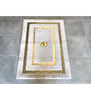 Krem Peluş Halı Gold Varaklı Versace Model