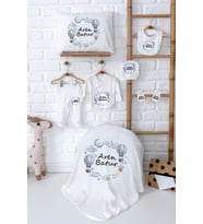 Pia Baby Premium Kişiye Özel İsimli Yenidoğan Erkek Bebek Hastane Çıkışı Set 5009-02 (Ekru)