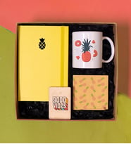 Kupa, Defter, Bardak Altı Hediye Kutusu (Model 1)