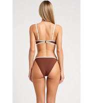 Kadın Bikini Takımı Üçgen Kap Kolsuz Normal Bel Slip Alt Kontrast Şerit Detaylı Klora Suya Dayanıklı