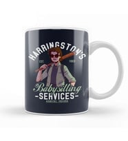 Stranger Things Harringtons Babysitting Agency Kupa Bardak Porselen