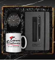 Öğretmenler Gününe Özel Canım Öğretmenim Kupası & Kişiye Özel Defter & Deri Kılıflı Touch Pen Kalem & Hasır Kordon Saat