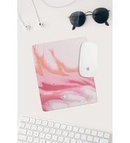 Pembe Turuncu Desenli Bilek Destekli Dikdörtgen Mouse Pad Mouse Altlığı.
