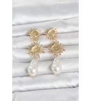 Gold Renk Pirinç Güneş Model Detaylı Kadın Küpe 5886 - HPSBYI1466-1616
