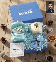 Kişiye Özel Karikatürlü Never Give Up Motivasyon Hediye Kutusu - Kişiye Özel T Kupa, Atlı Karınca Müzik Kutusu, Peluş Anahtarlık Doğum Günü Hediyesi