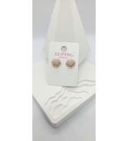 Yıldız ve Taş Detaylı Minimal Küpe