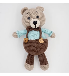 Mavi Tişörtlü Ayıcık Amigurumi Oyuncak