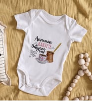 BK Kids Annemin Kahveye İhtiyacı Var Tasarımlı Bebek Body Zıbın - Model 1