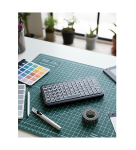 RGB Aydınlatmalı Mini Bluetooth Klavye Uzun Süreli Kullanım