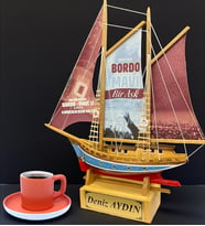 Kişiye Özel Ahşap Gemi Maketi ve Türk Kahvesi Fincanı Hediye Seti (Model 5)