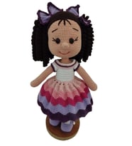 Festival Kıvırcık Koyu Kahve Saçlı Karnaval Bebek Amigurumi Organik Oyuncak