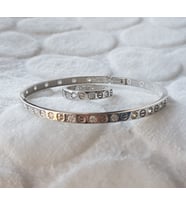 Taşlı Cartier Gümüş Kelepçe ve Yüzük Takım