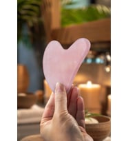 Pembe Kuvars Doğal Taş Gua Sha Kalp Kesim Yüz Masaj Aleti [AA]