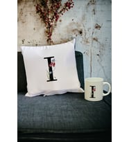 I Harfi Kupa Bardak ve Yastık Set (Beyaz)