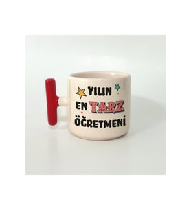 Yılın En Tarz Öğretmeni Baskılı Kırmızı Kulplu T Öğretmenler Günü Kupa
