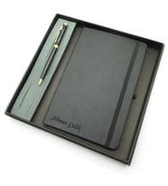 Signator® Codex  N104 Kişiye Özel Defterli Set - İsme Özel Siyah Kalem + İsme Özel Siyah Defter  İsme Özel Kutusunda Hediyelik Set (Karışık)