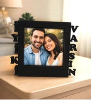 Kişiye Özel Fotoğraflı İYİKİ VARSIN  Yazılı Siyah Masaüstü Çerçeve
