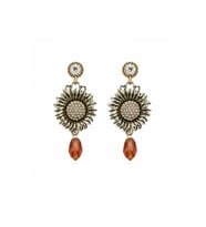 Kadın Gold Taşlı Çiçek Küpe – Vintage Stil Damla Detaylı Büyük Küpe