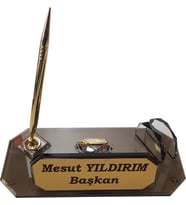 Kişiye Özel Masa İsimliği Masaüstü İsimlik M214 Metal Gold