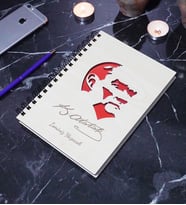 Kişiye Özel Mustafa Kemal Atatürk Desenli Ahşap Kapaklı Defter - İsme Özel -  A5 60 Yaprak (120 SAYFA) (Kırmızı)