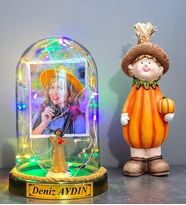 Size Özel Fotoğraflı Yazılı Renkli Led Işıklı Fanus ve Bal Kabağı Biblosu (Model 5)