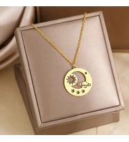Kişiye Özel 925 Ayar Gümüş Tasarım Uzay Kolye (Gold)