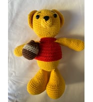 8 Mart Kadınlar Günü'ne Özel Balarısı amigurumi