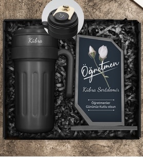 Öğretmenler Gününe Özel Siyah 700 ML Dereceli Kişiye Özel Termos & Özel Tasarım Cam Plaket