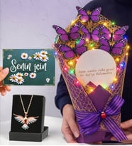 Renkli Zümrüdü Anka Kuşu Kolye ve Aynalı Renkli Işıklı Kelebek Buketi