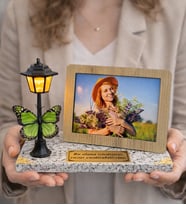 Beyaz Mermer Tasarımlı Size Özel Fotoğraflı ve Yazılı Masa Lambası (Model 2)