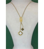 Kadın Gold Renk Yonca Model Üst Segment Kolye (Altın)