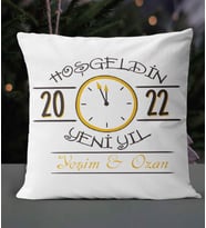 Kişiye Özel Mutlu Yıllar Saat Temalı Saten Kare Yastık (Beyaz)