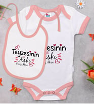 BK Kids Kişiye Özel Teyzesinin Aşkı Tasarımlı Pembe Bebek Body Zıbın ve Mama Önlüğü Hediye Seti