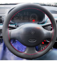 DİKİŞLİ DİREKSİYON KILIFI NOKTALI DERİ KIRMIZI DİKİŞLİ RENAULT CLİO 2004 kasa için
