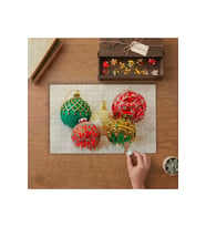 Renkli Çam Ağacı Süsleri Tasarımı 240 parça Ahşap Puzzle Ahşap Kutuda MP00548