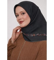 Bonjela Soft Eşarp Minimal Çiçek Desen Antrasit