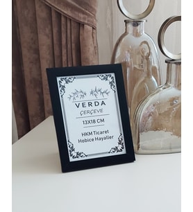 13x18 cm Beyaz Fotoğraf Çerçevesi! Ahşap Ayaklı Pvc Camlı Dekoratif Masaüstü Çerçeve!