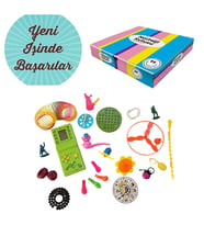Yeni İş Terfi Hediyesi Nostalji Kutusu Oyuncaklar Serisi Nostaljik Hediye Seti Arkadaşa Yeni İşinde Başarılar Kartlı Set