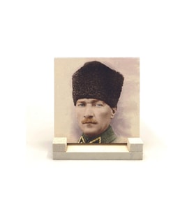 Mustafa Kemal Atatürk Baskılı Taş Masaüstlük 10X10