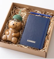 Teddy & Office Ayıcık Model Pipetli Cam Kupa & İsme Özel Defter & Touchpen Kalem Hediye Seti - Sevgiliye Sevimli Hediye, İş Arkadaşına Yeni İş Hediyesi, Arkadaşa İçimden Geldi Kutusu