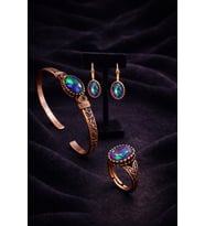 Kadın Bakır Küpe Bileklik Yüzük Takım Seti Doğal Mistik Topaz Taşlı Oval Model Set