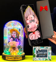 Size Özel Fotoğraflı İsimli Renkli Led Işıklı Fanus ve Kutusunda Pembe Ayıcık Buketi (Model 9)
