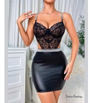 Intive Parlak İp Detaylı Parlak Lateks Kumaştan Dantelli Beli Dekolteli Tasarım Gecelik/Babydoll (Siyah)