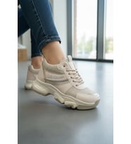 Enoch Kadın Gizli Dolgu Topuk Spor Ayakkabı Baskı Detaylı File Saya Ve Yüksek Tabanlı Sneaker