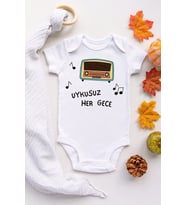 Unisex Bebek Beyaz Uykusuz Her Gece Kısa Kollu Çıtçıtlı Body Zıbın