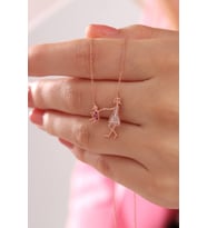 Kadın Anne ve Çocuk Sevgi Simgesi Rose Kaplamalı Gümüş Kolye